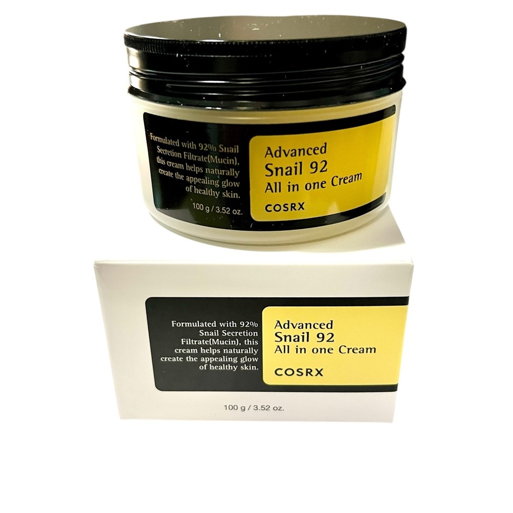 COSRX Advanced Snail 92 All in One Cream - Black and White